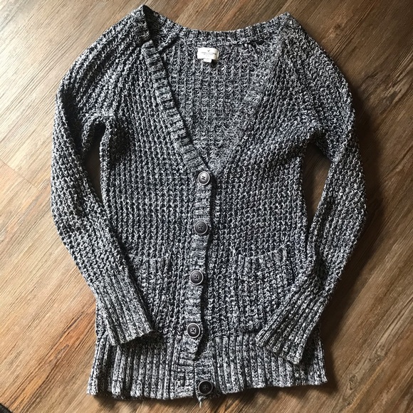 American Eagle Outfitters Sweaters - American Eagle Outfitters Sweater Cardigan
